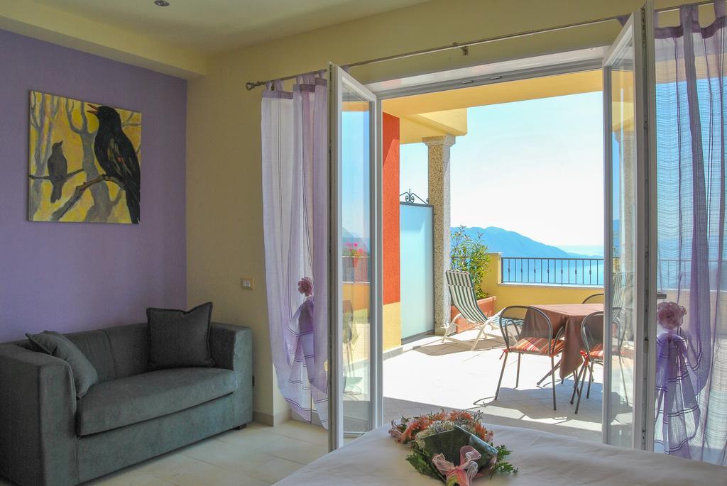 Residence Usignolo Trarego エクステリア 写真
