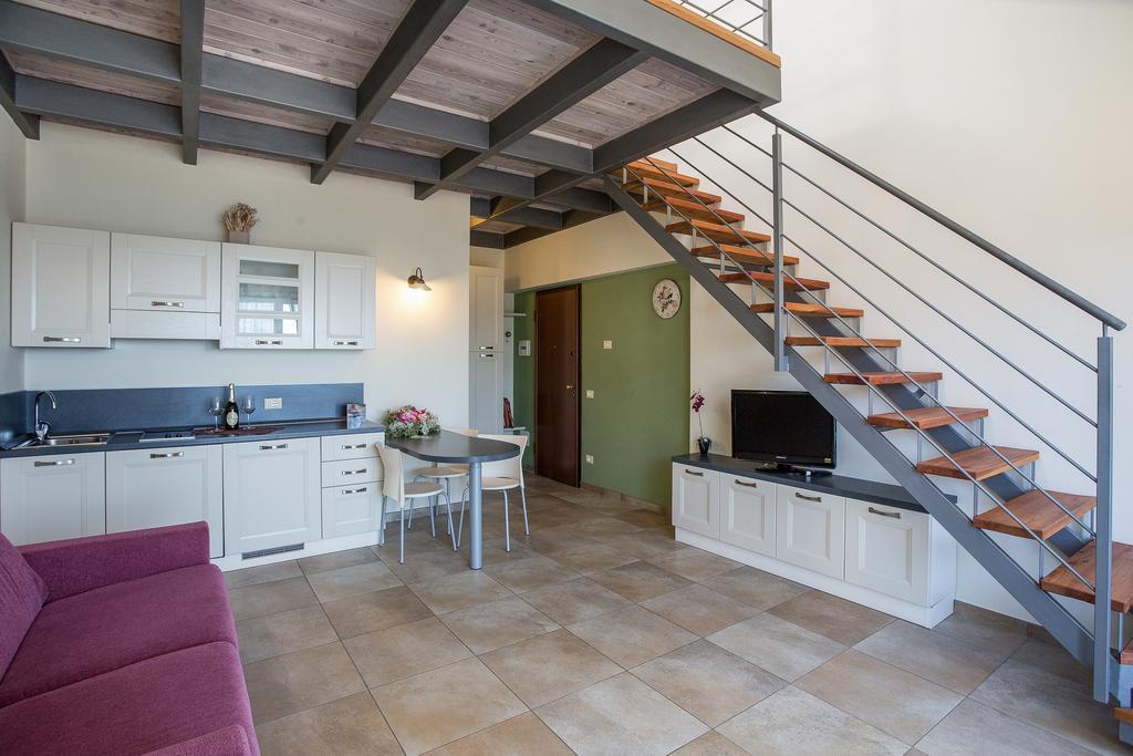 Residence Usignolo Trarego エクステリア 写真