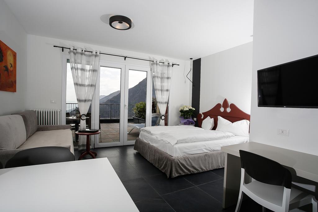 Residence Usignolo Trarego エクステリア 写真